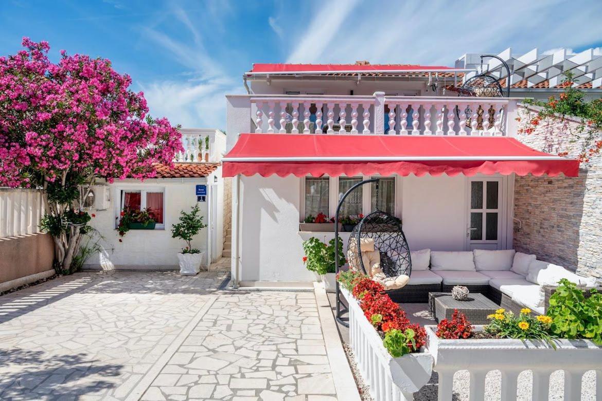 Sweet Home Trogir Exterior photo